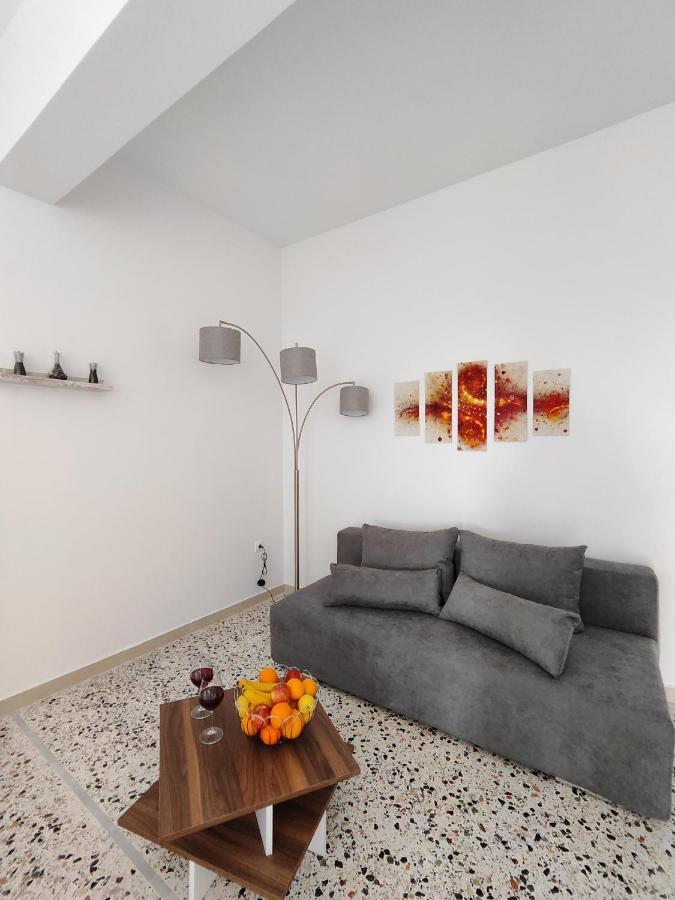 Oasis Apartments Perissa  Dış mekan fotoğraf