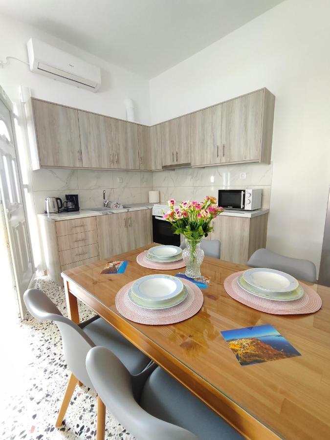 Oasis Apartments Perissa  Dış mekan fotoğraf
