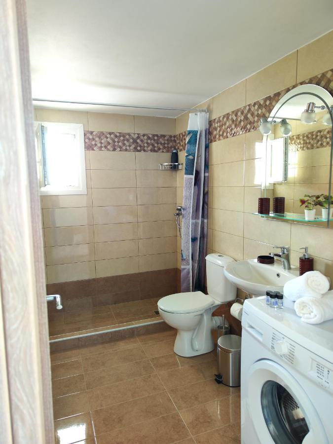 Oasis Apartments Perissa  Dış mekan fotoğraf