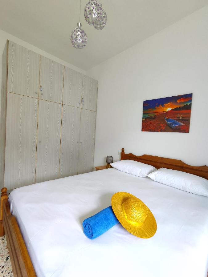 Oasis Apartments Perissa  Dış mekan fotoğraf