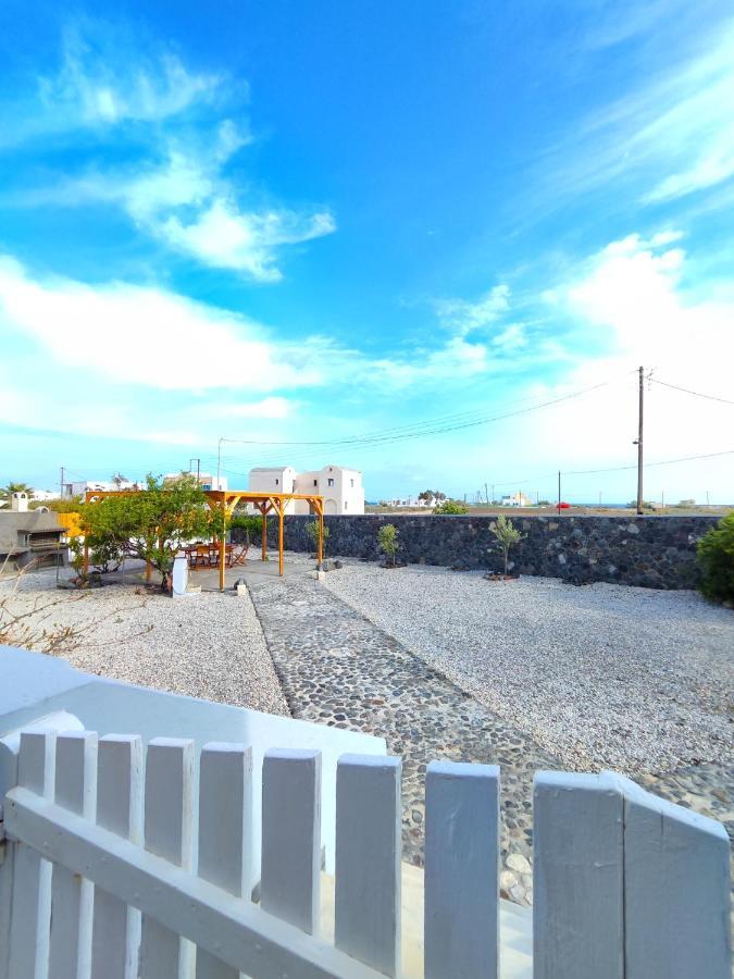 Oasis Apartments Perissa  Dış mekan fotoğraf